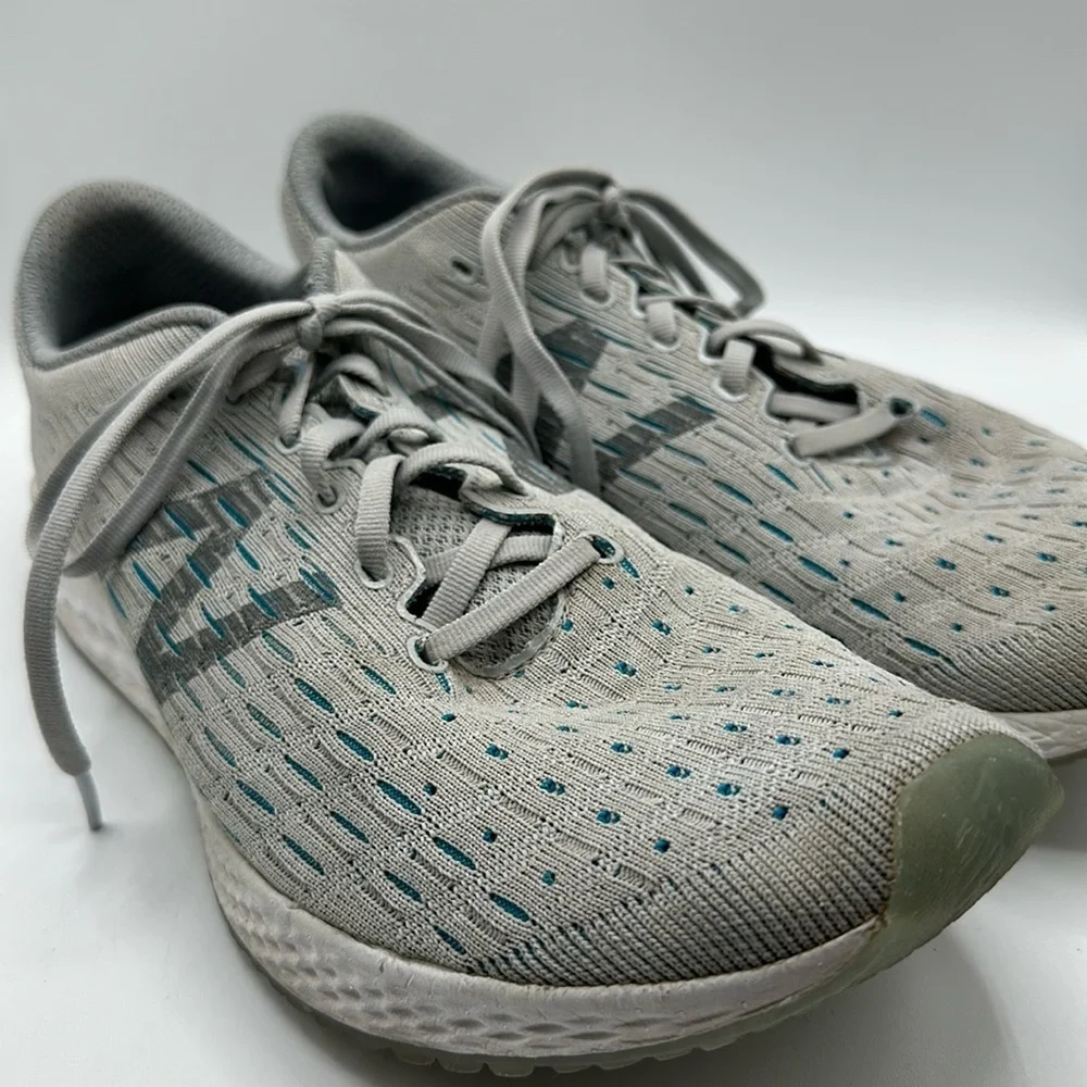 New Balance Fresh Foam Zante Pursuit athletic shoes, size 11